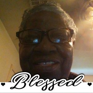 Meet your Posher, Elaine